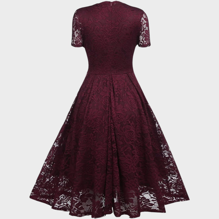 Mara – Vestido de Encaje Floral