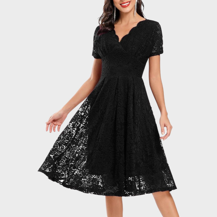 Mara – Vestido de Encaje Floral