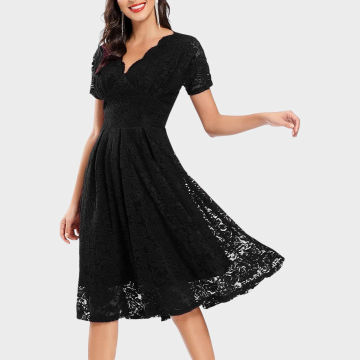 Mara – Vestido de Encaje Floral