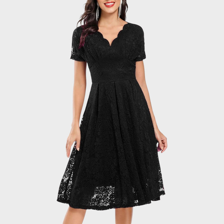 Mara – Vestido de Encaje Floral