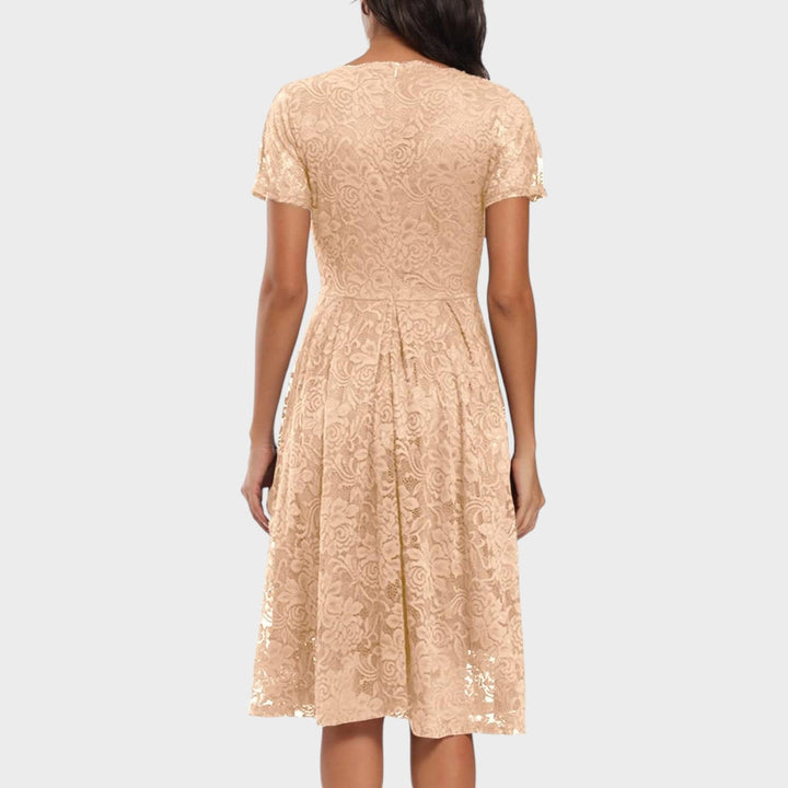 Mara – Vestido de Encaje Floral