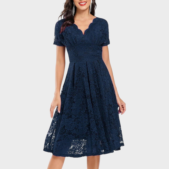 Mara – Vestido de Encaje Floral