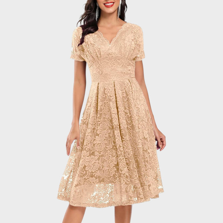 Mara – Vestido de Encaje Floral
