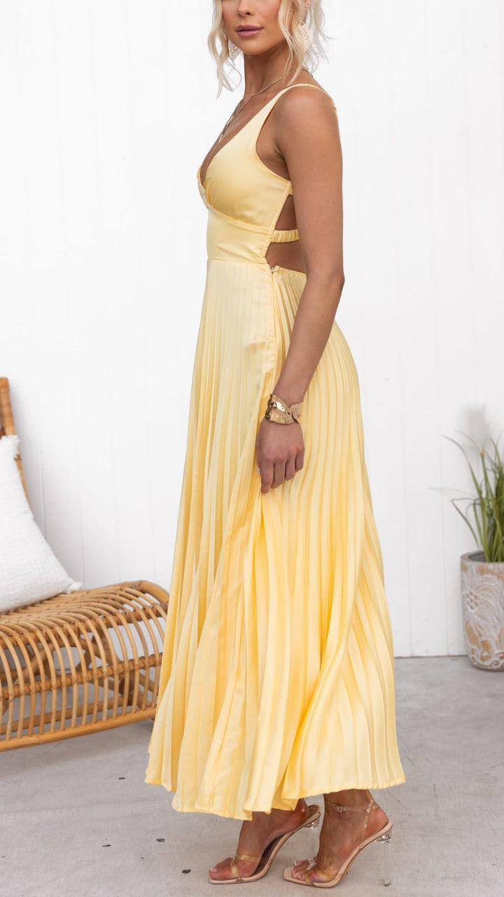 Aby - Vestido largo plisado amarillo con escote en V
